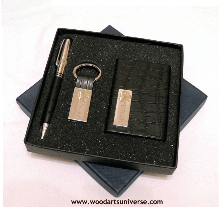 Crocodile Embossed Black Business Gift Set WAURWGNG1400
